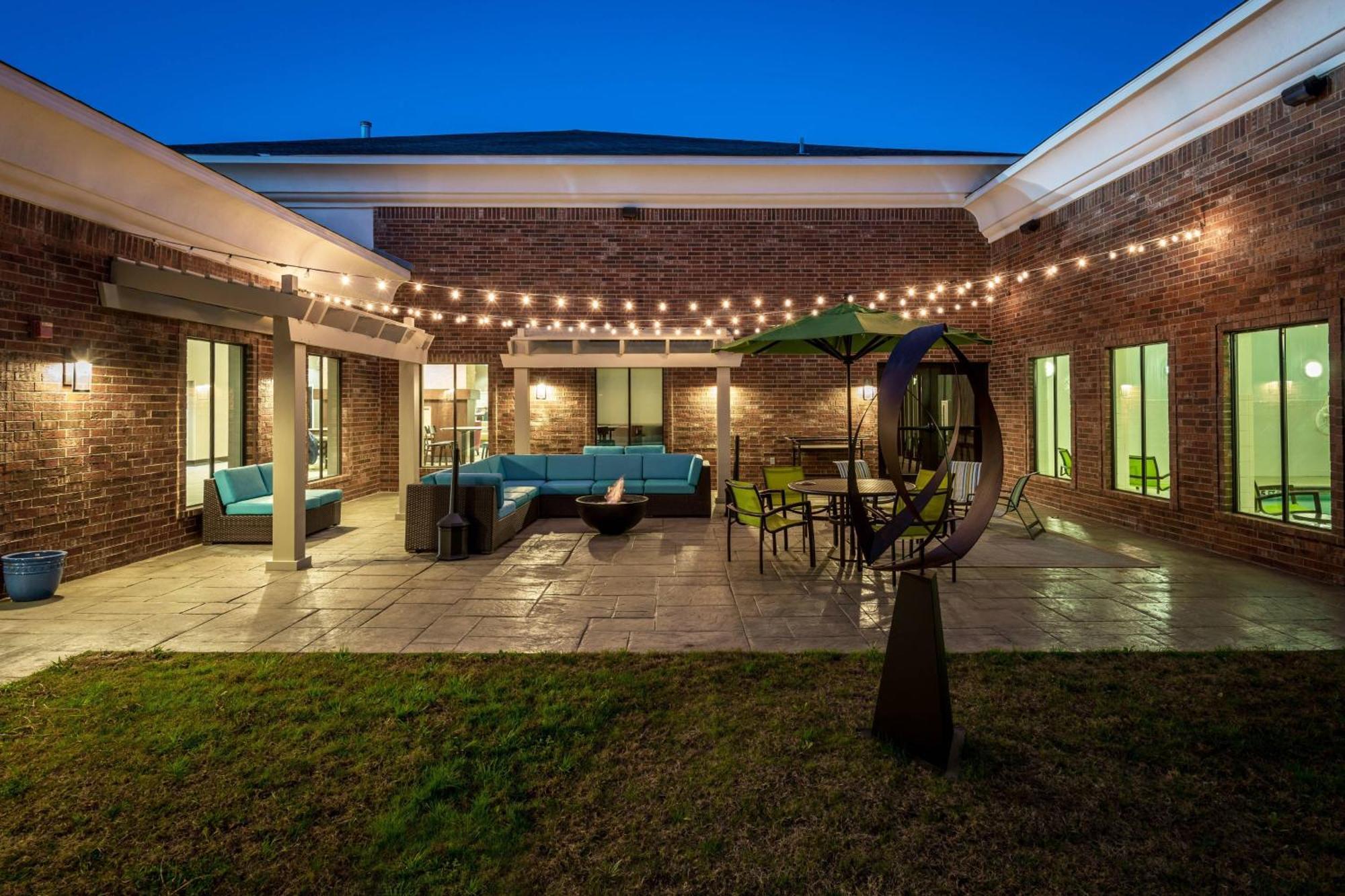 Springhill Suites By Marriott Denton Exteriér fotografie