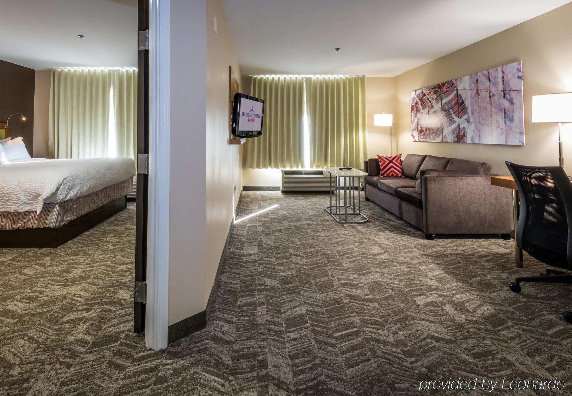 Springhill Suites By Marriott Denton Exteriér fotografie