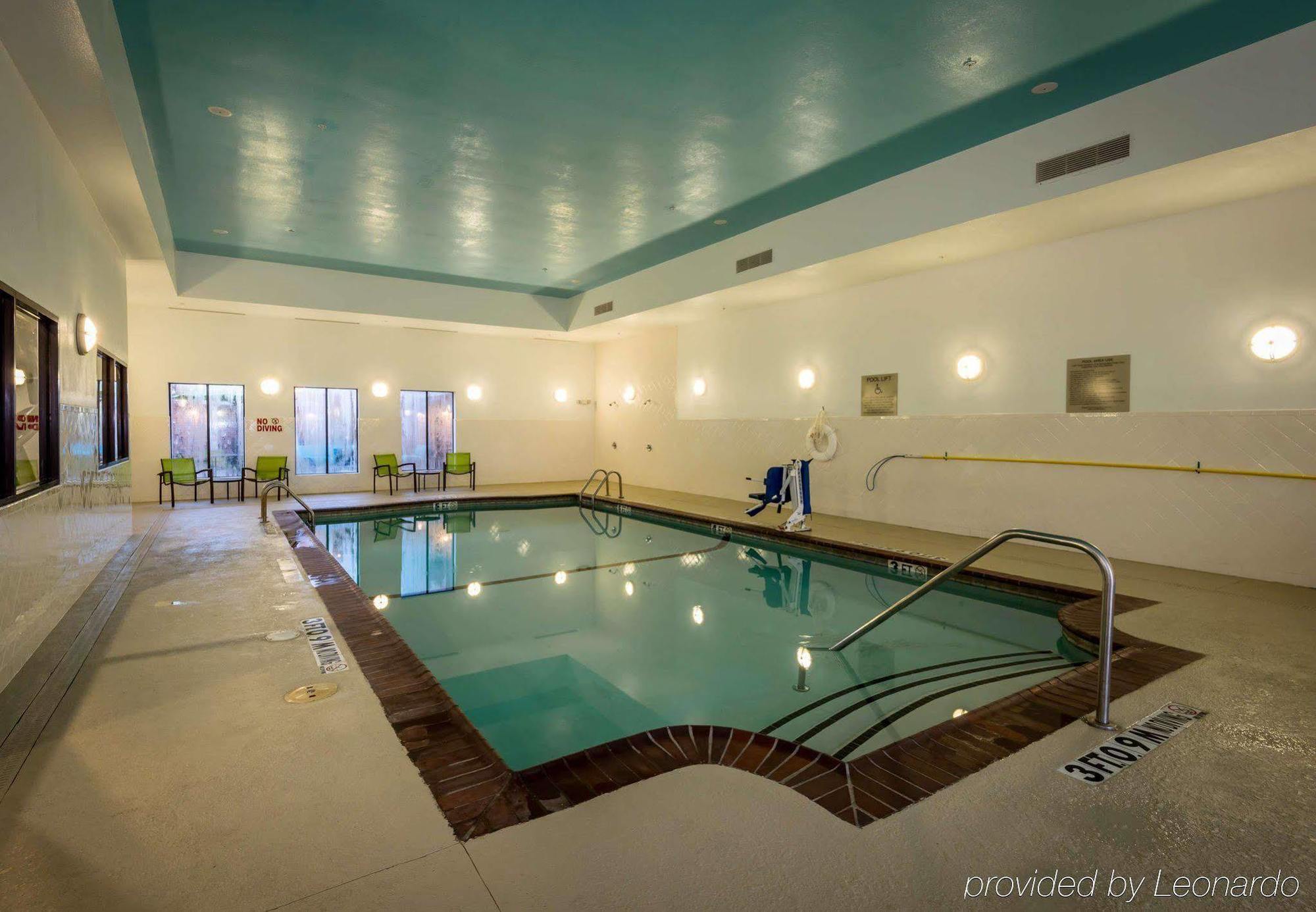 Springhill Suites By Marriott Denton Exteriér fotografie